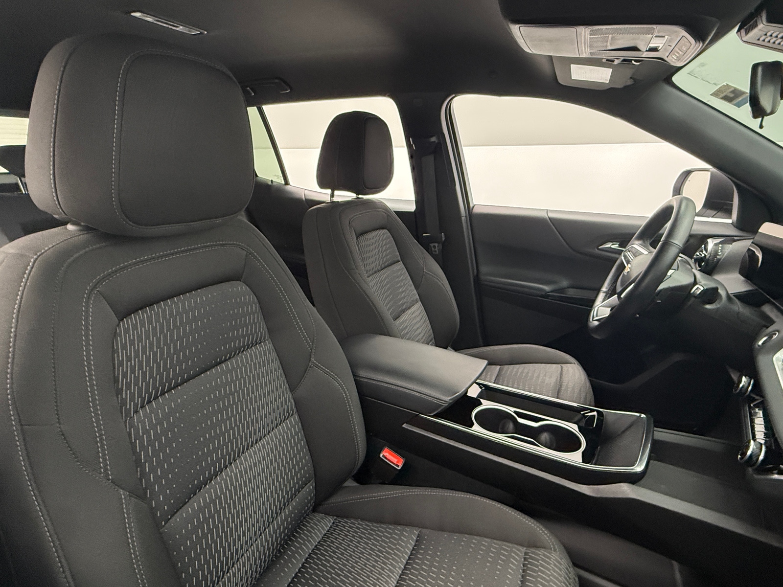 Thumbnail: 2025 Chevrolet Equinox - 2