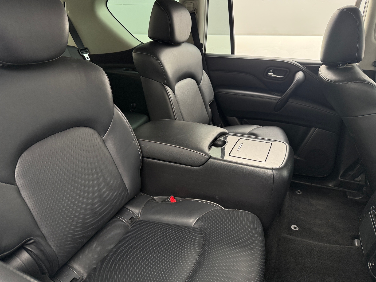 Thumbnail: 2023 INFINITI QX80 - 5