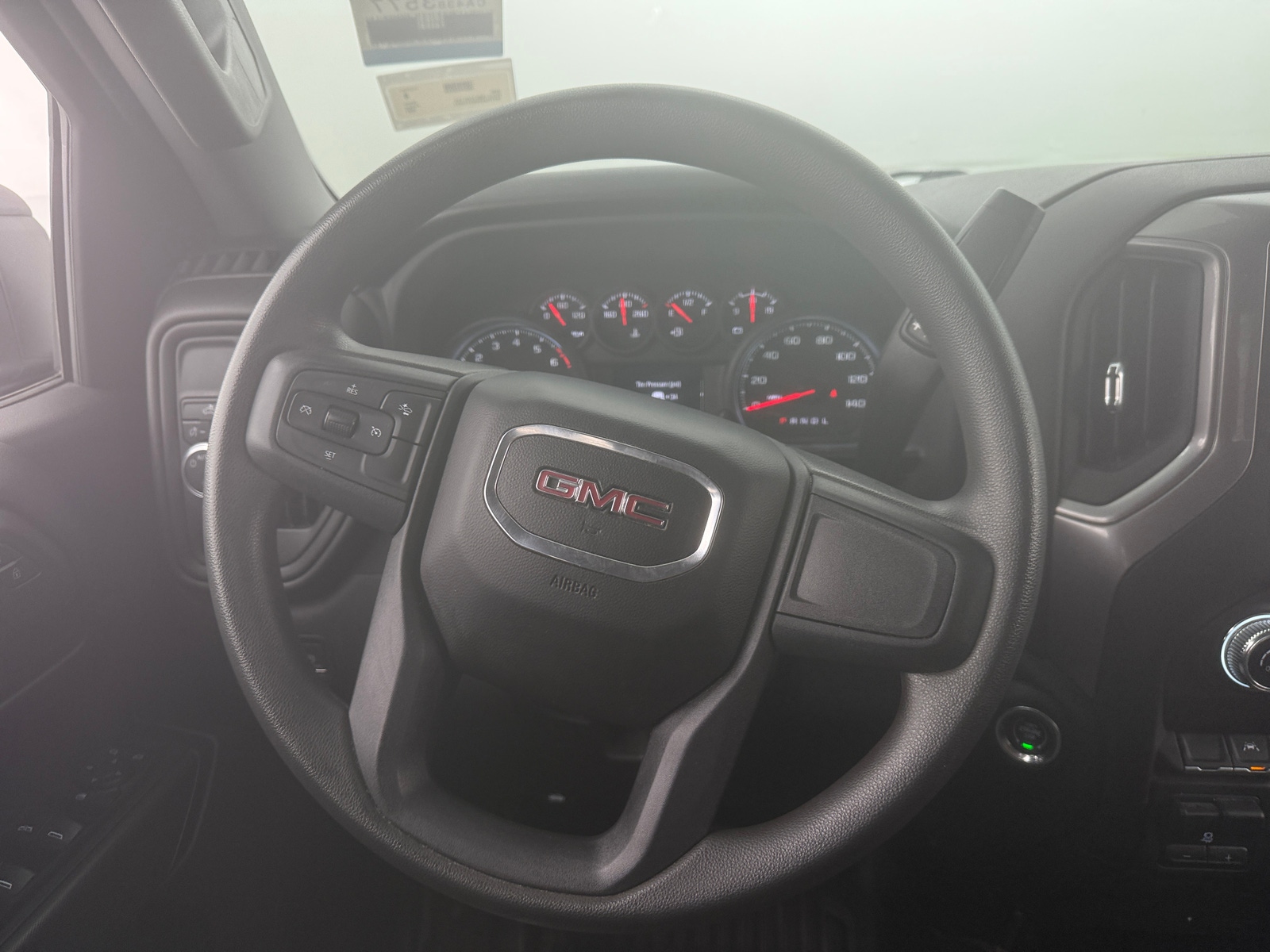 Thumbnail: 2024 GMC Sierra 1500 - 4