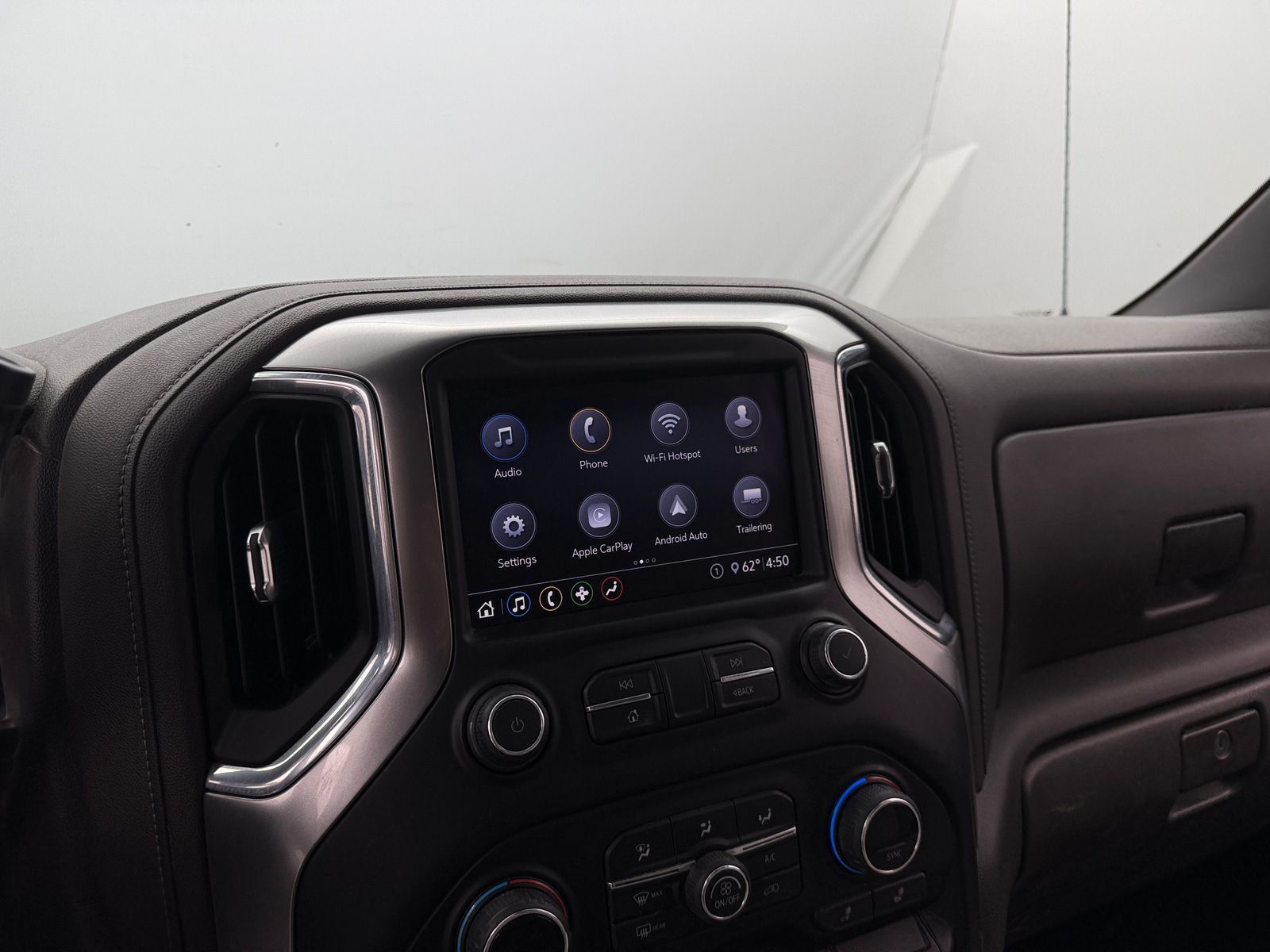 Thumbnail: 2020 Chevrolet Silverado 1500 - 4