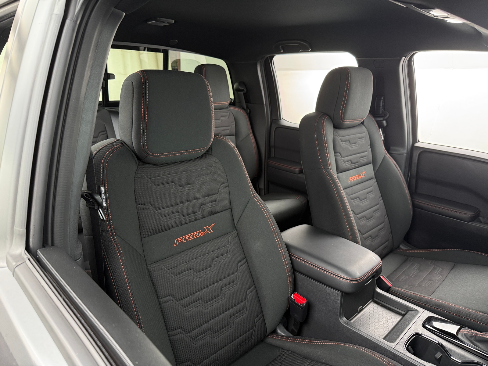 Thumbnail: 2025 Nissan Frontier - 2