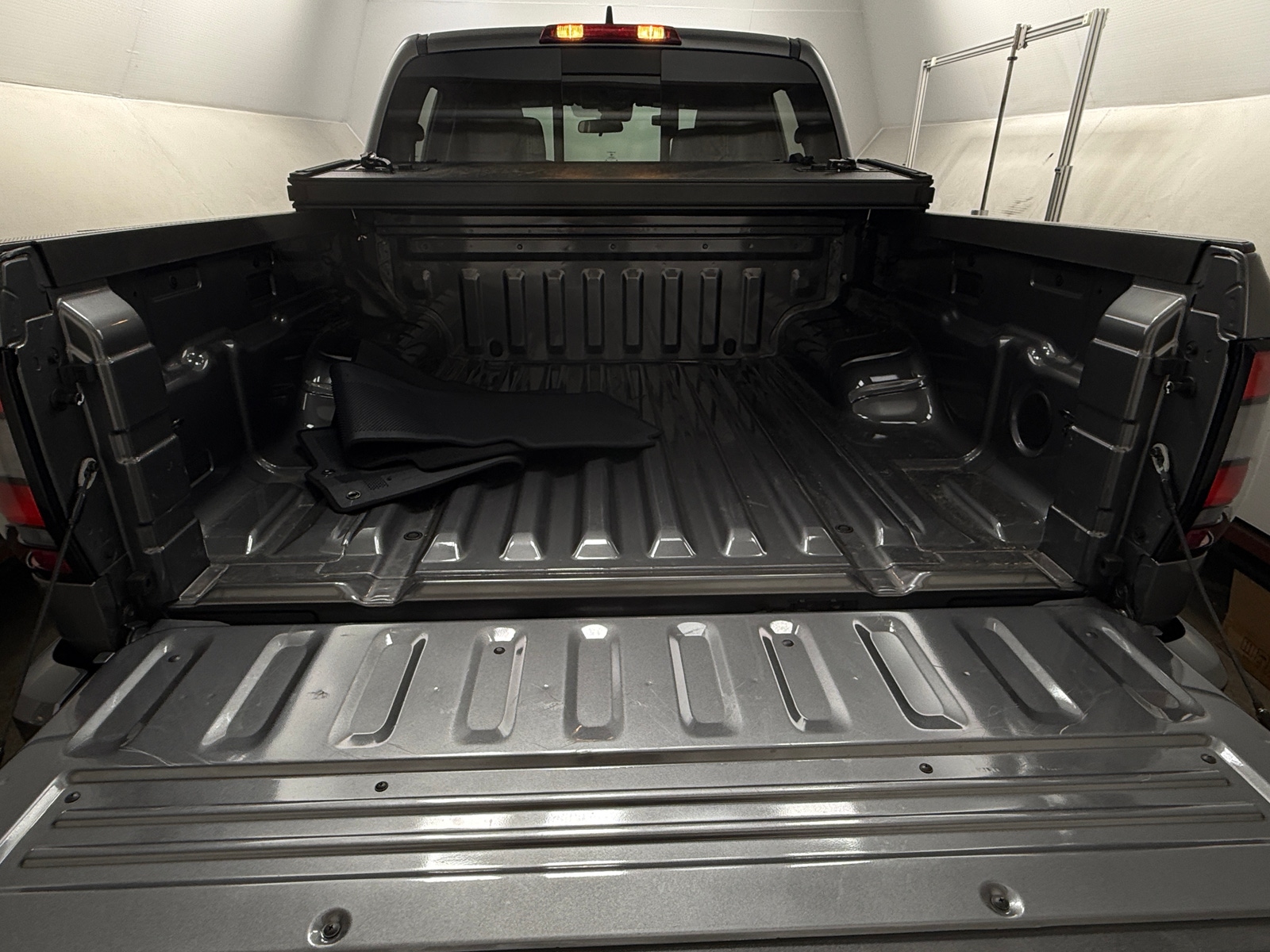 Thumbnail: 2025 Nissan Frontier - 7