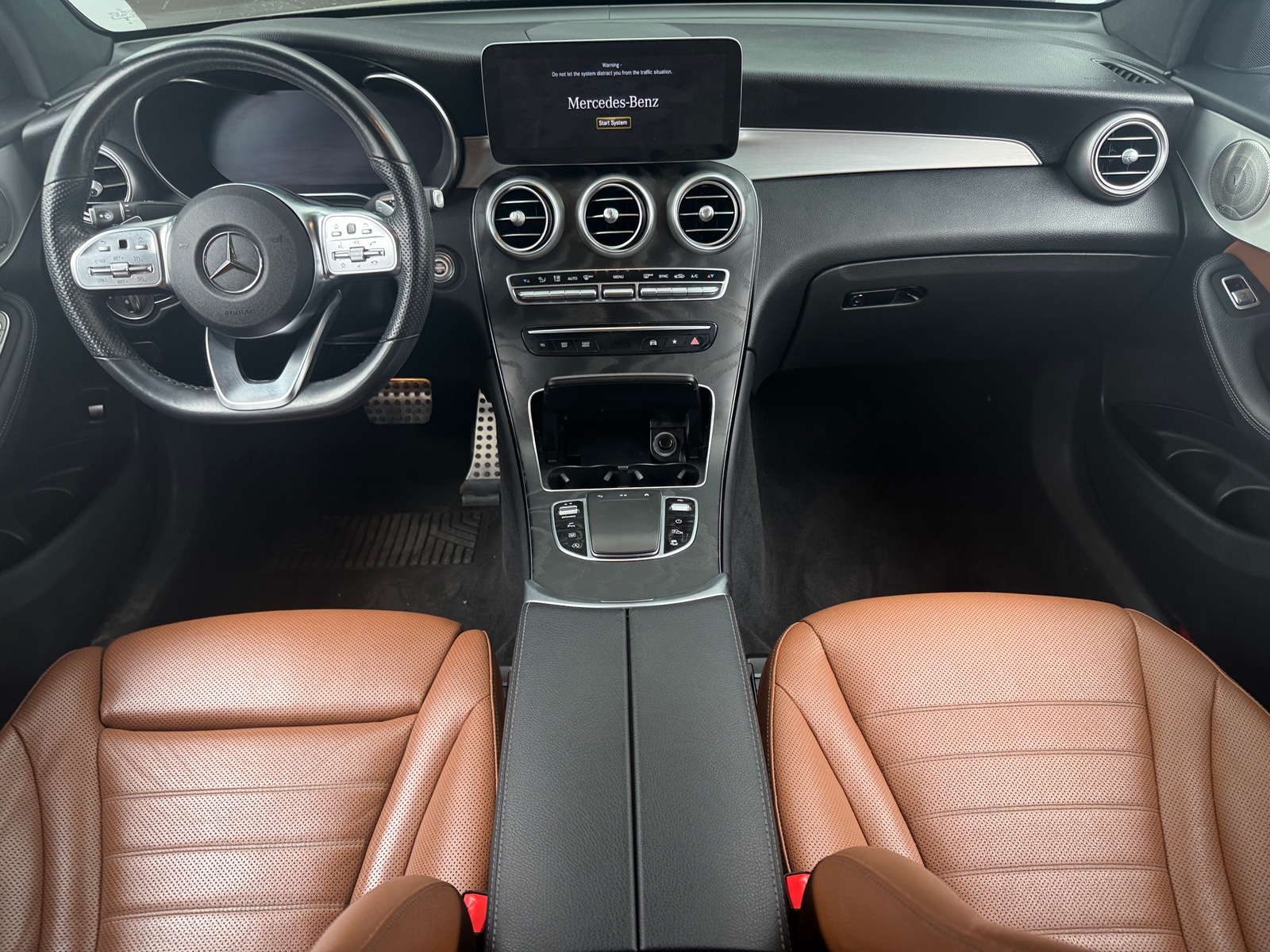 Thumbnail: 2021 Mercedes-Benz GLC - 2