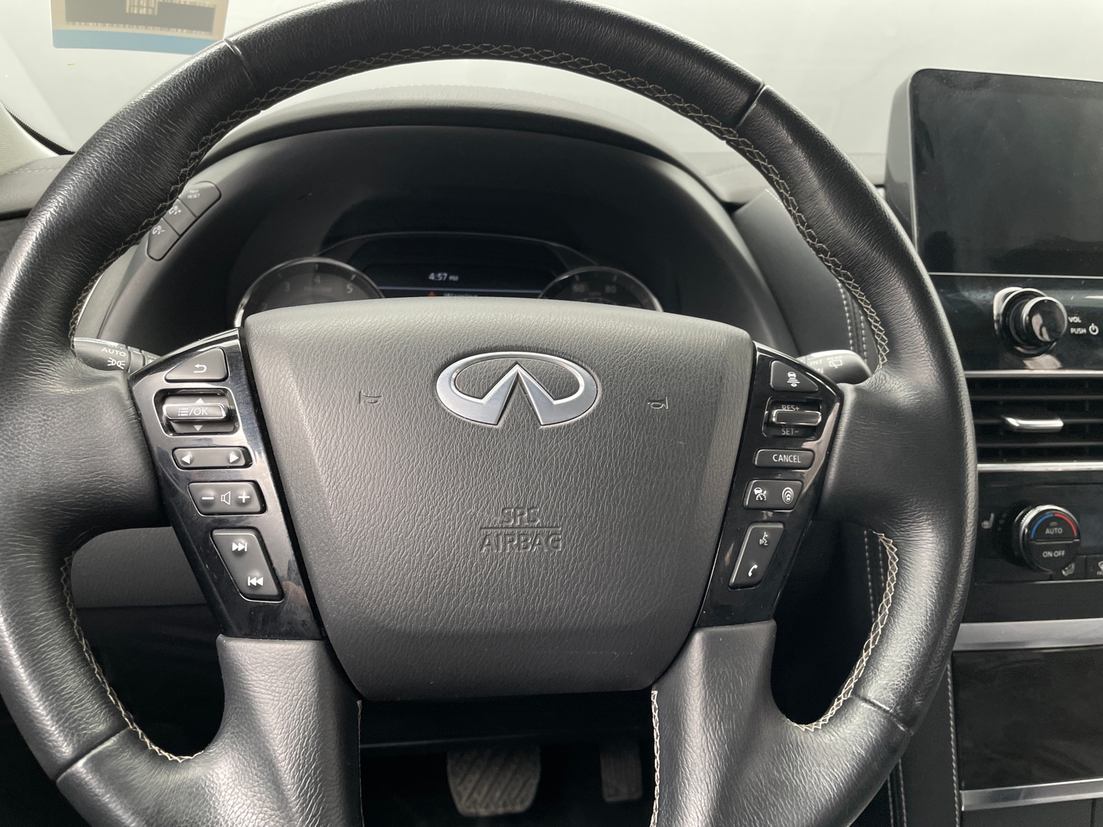 Thumbnail: 2023 INFINITI QX80 - 4