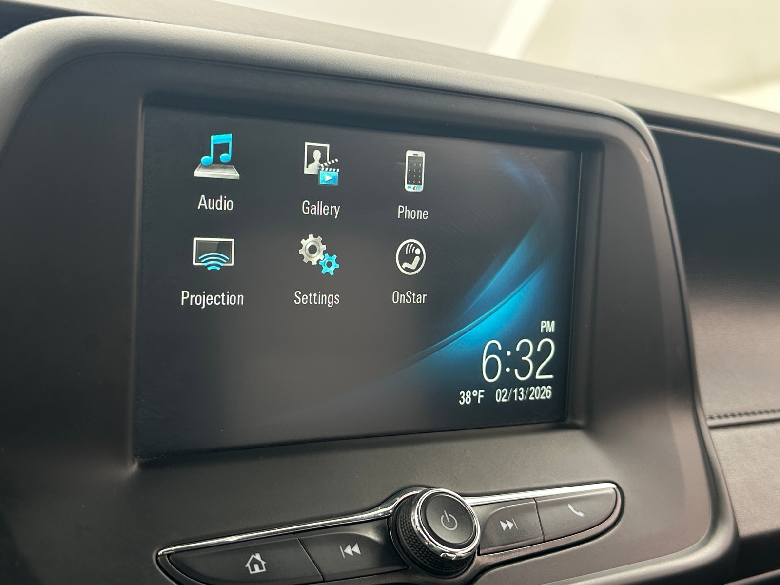 Thumbnail: 2017 Chevrolet Camaro - 4