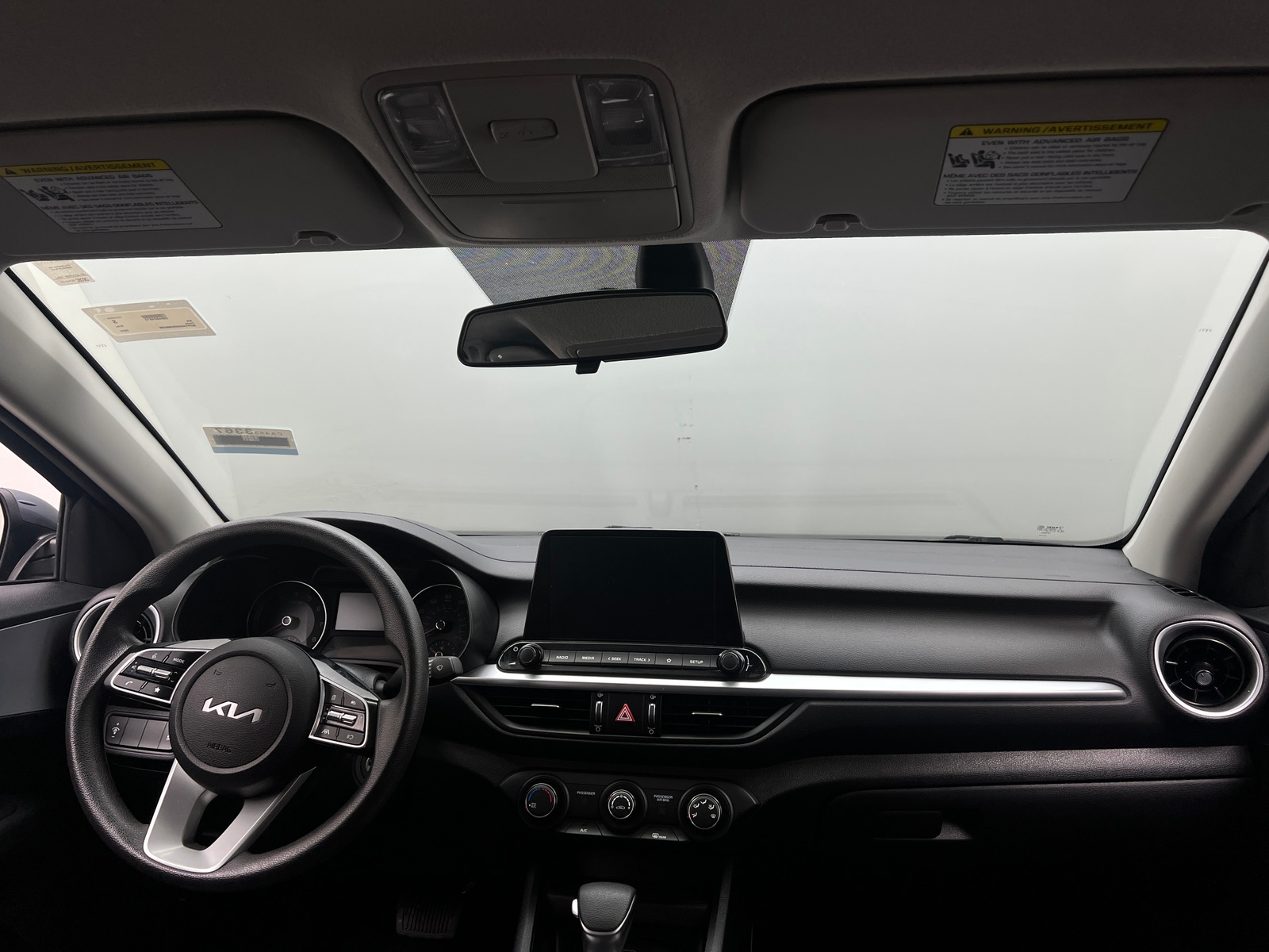 Thumbnail: 2024 Kia Forte - 3