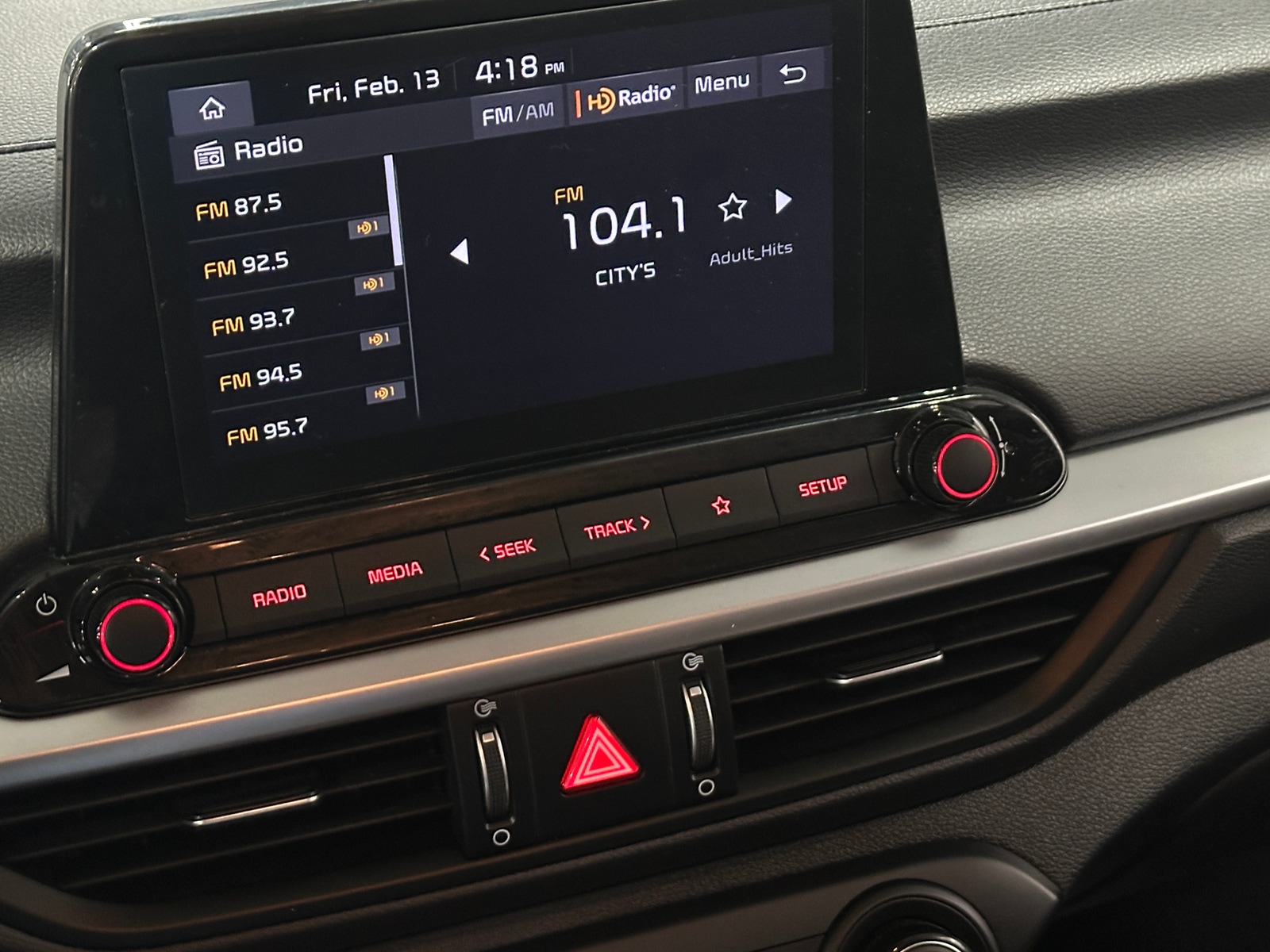 Thumbnail: 2024 Kia Forte - 4