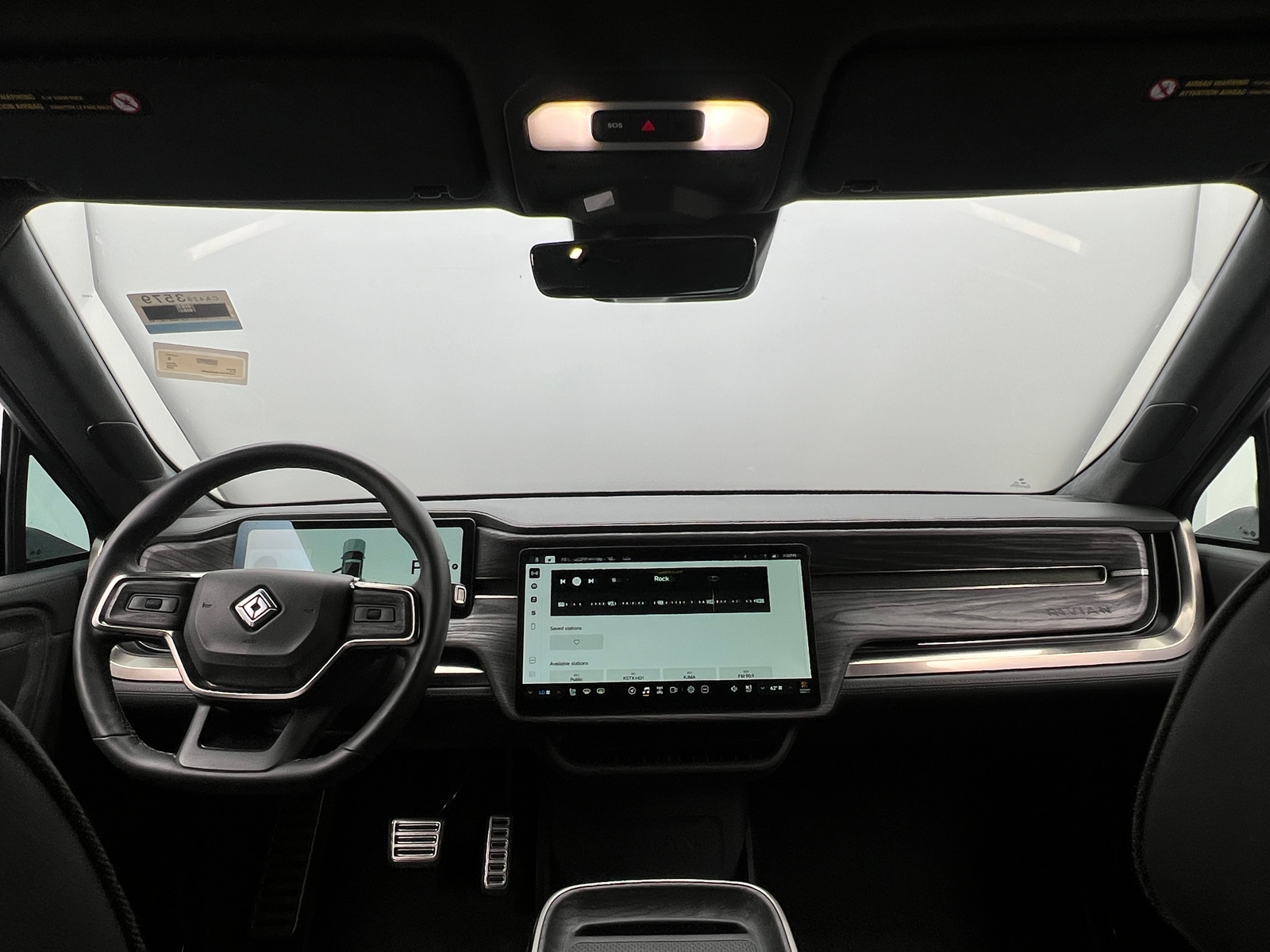 Thumbnail: 2022 Rivian R1T - 2