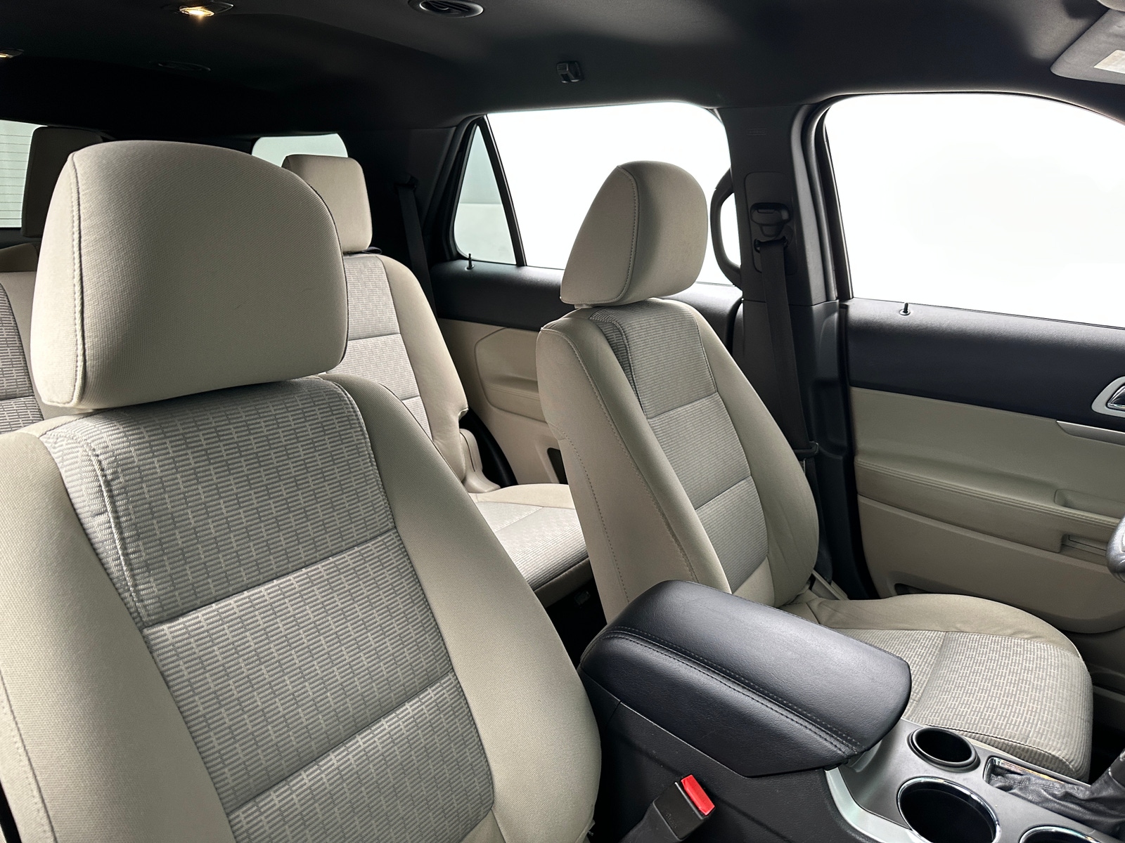 Thumbnail: 2011 Ford Explorer - 2