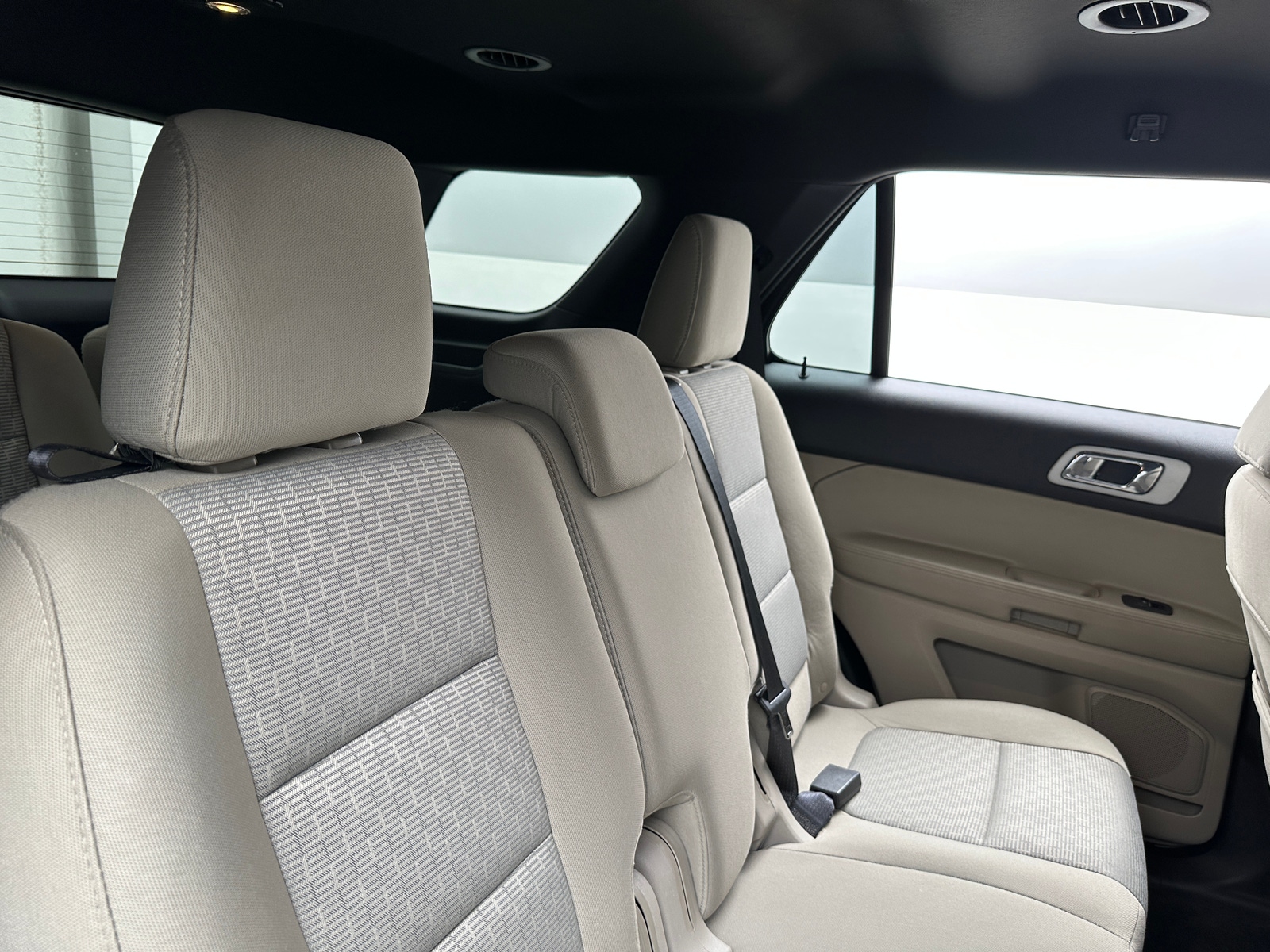 Thumbnail: 2011 Ford Explorer - 6