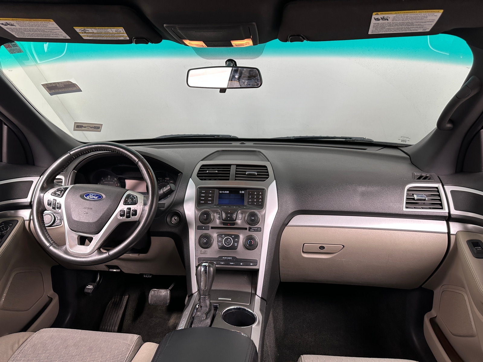 Thumbnail: 2011 Ford Explorer - 3