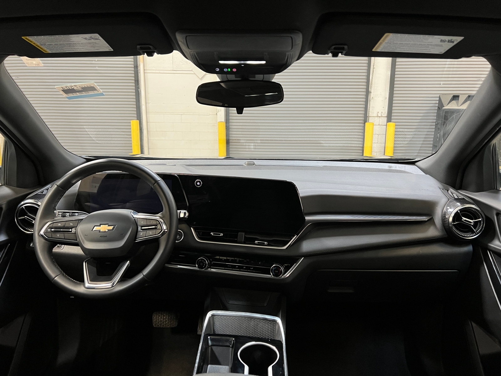 Thumbnail: 2025 Chevrolet Equinox - 3