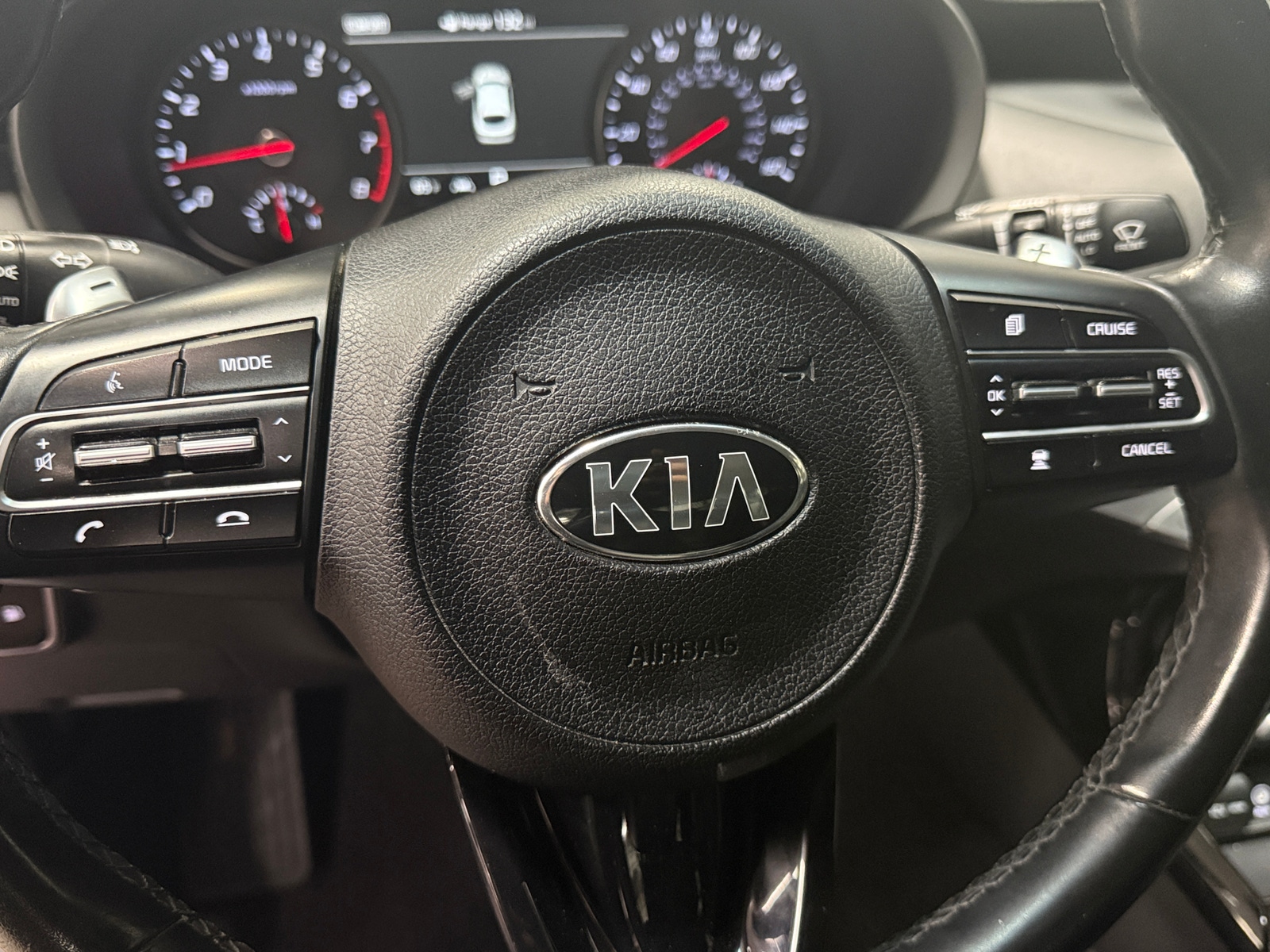 Thumbnail: 2019 Kia Stinger - 4