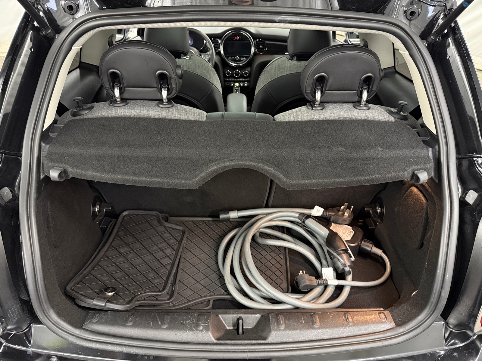 Thumbnail: 2023 MINI Cooper Hardtop - 6