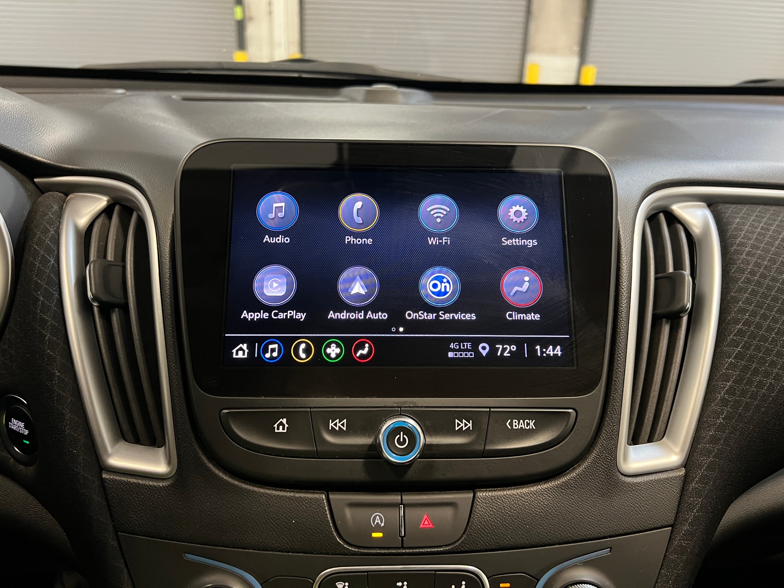 Thumbnail: 2024 Chevrolet Malibu - 4