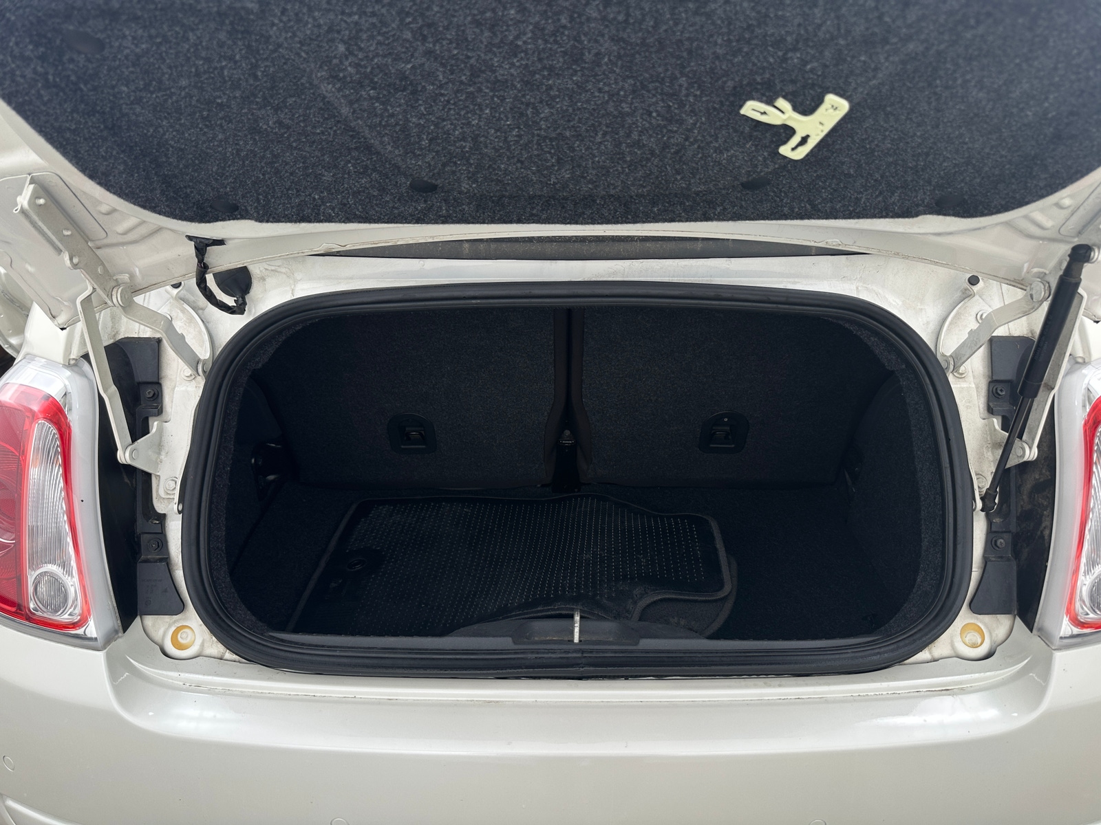 Thumbnail: 2012 Fiat 500 - 7