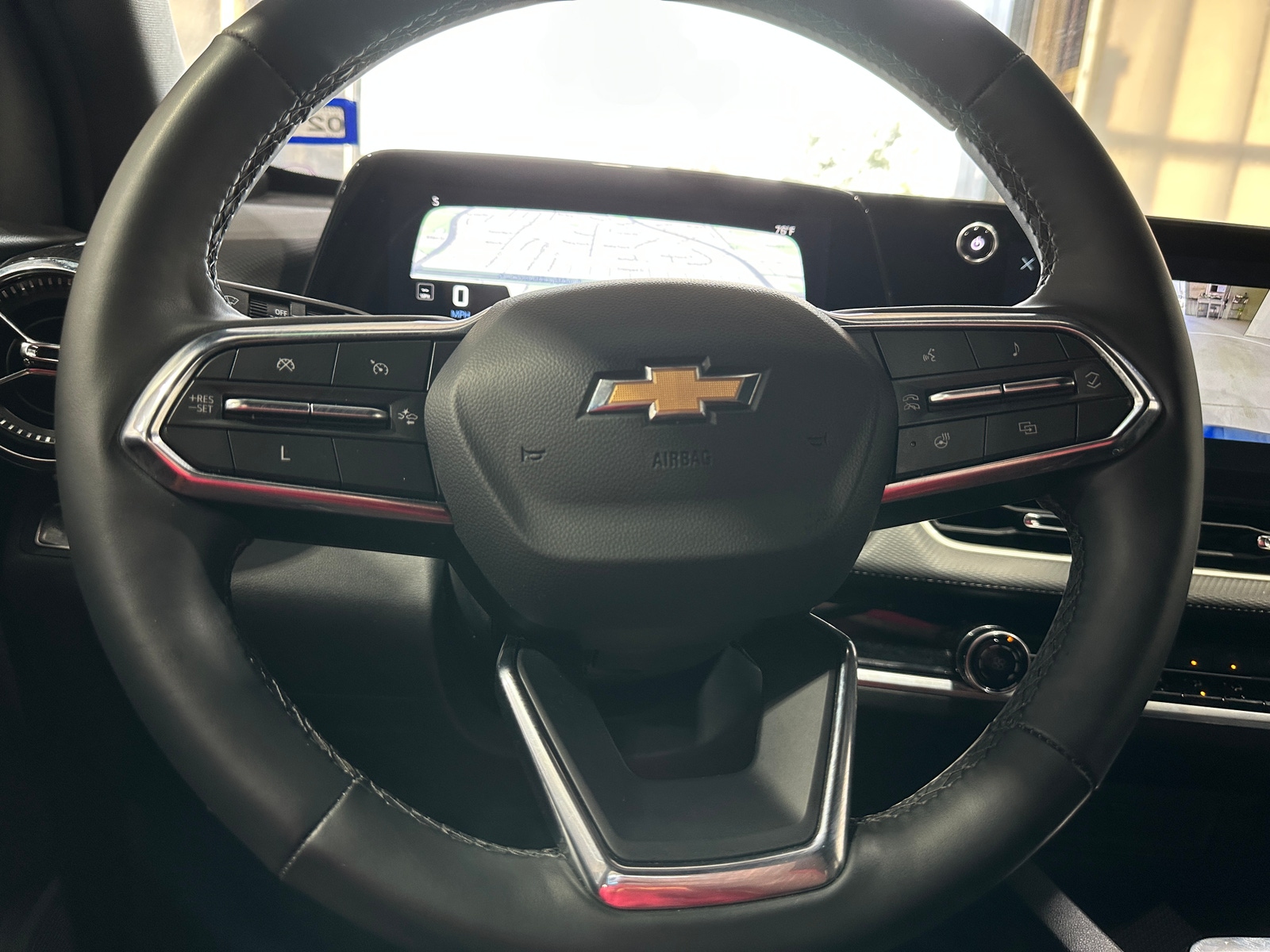 Thumbnail: 2025 Chevrolet Equinox - 5