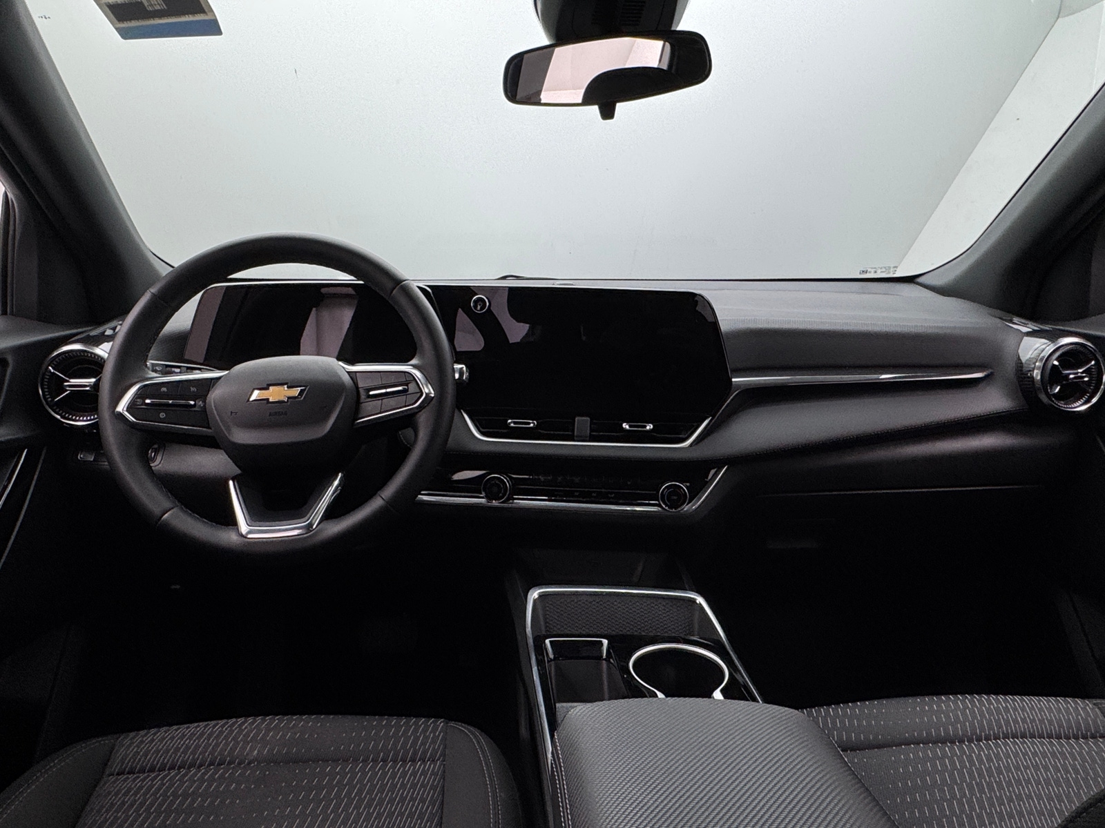 Thumbnail: 2025 Chevrolet Equinox - 3