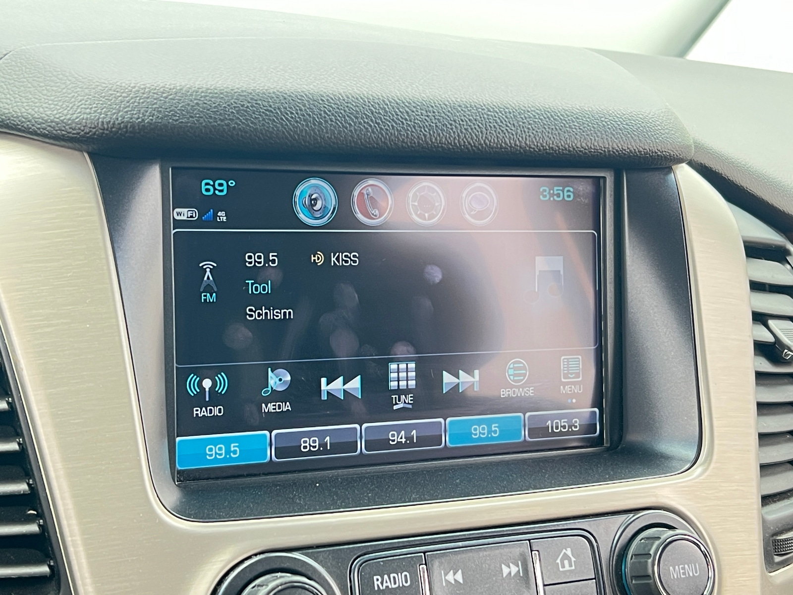 Thumbnail: 2020 GMC Yukon - 3