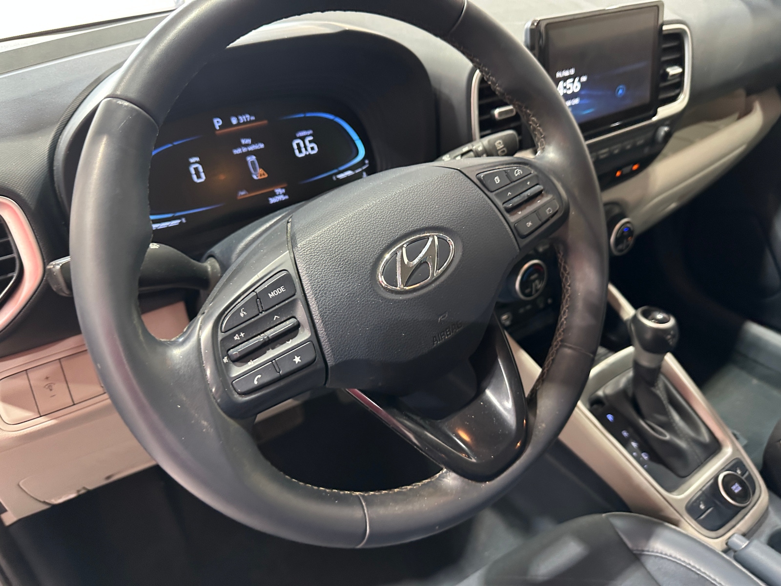 Thumbnail: 2024 Hyundai Venue - 5