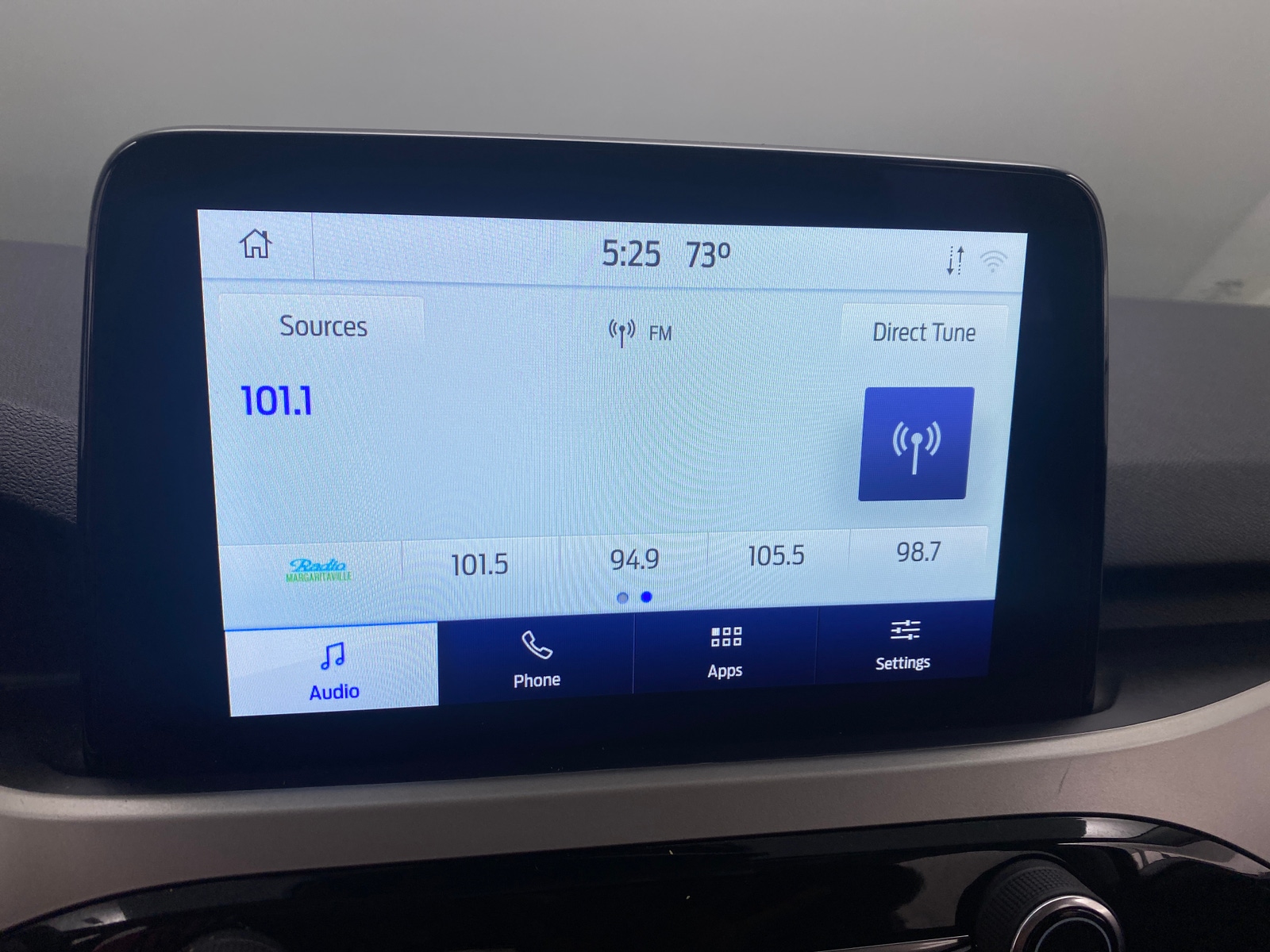 Thumbnail: 2021 Ford Escape - 4