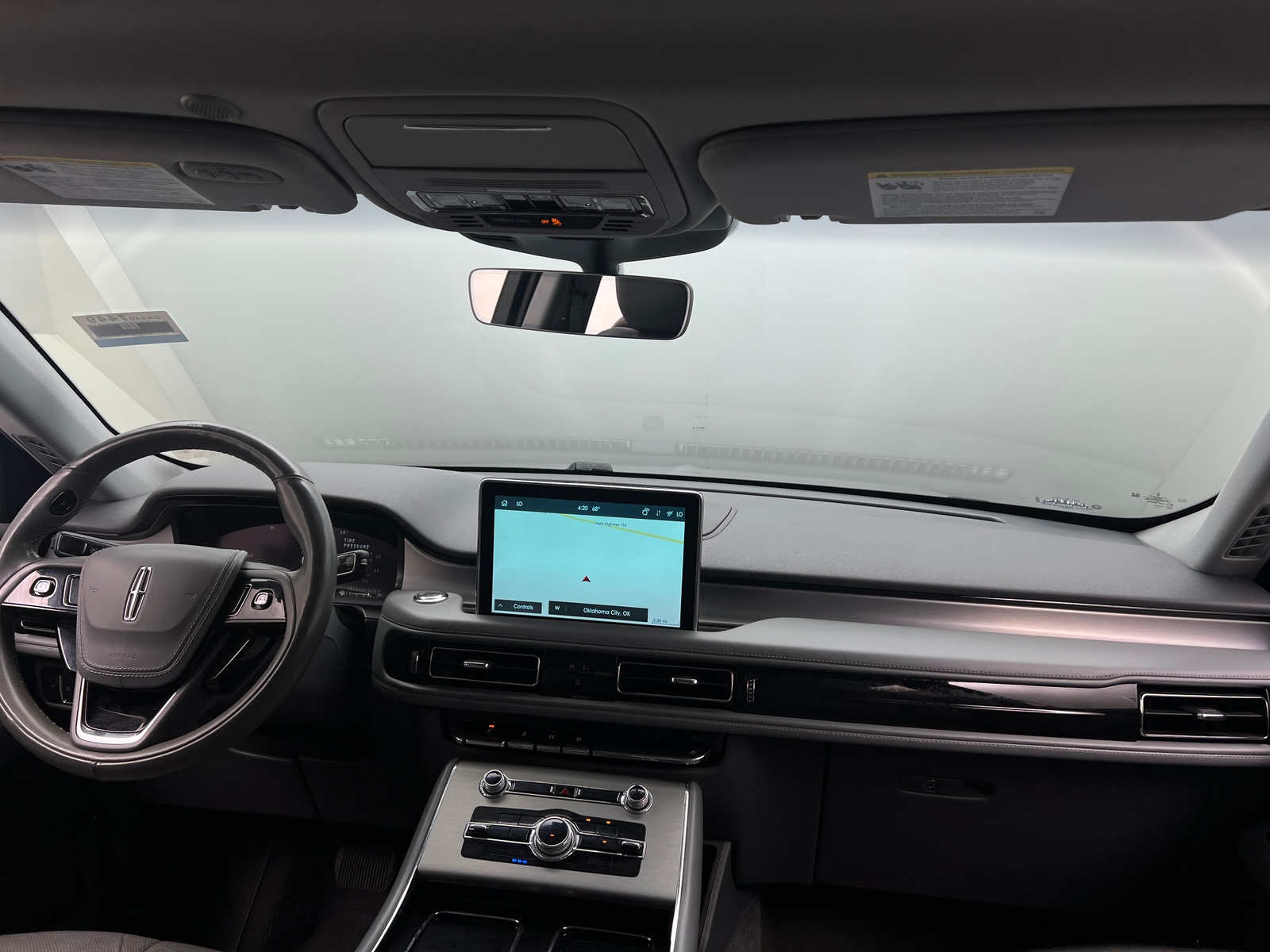 Thumbnail: 2021 Lincoln Aviator - 2