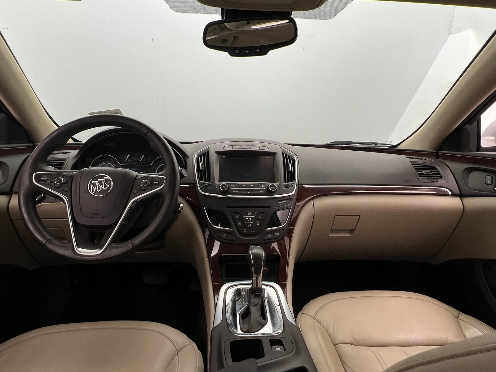 Thumbnail: 2017 Buick Regal - 2