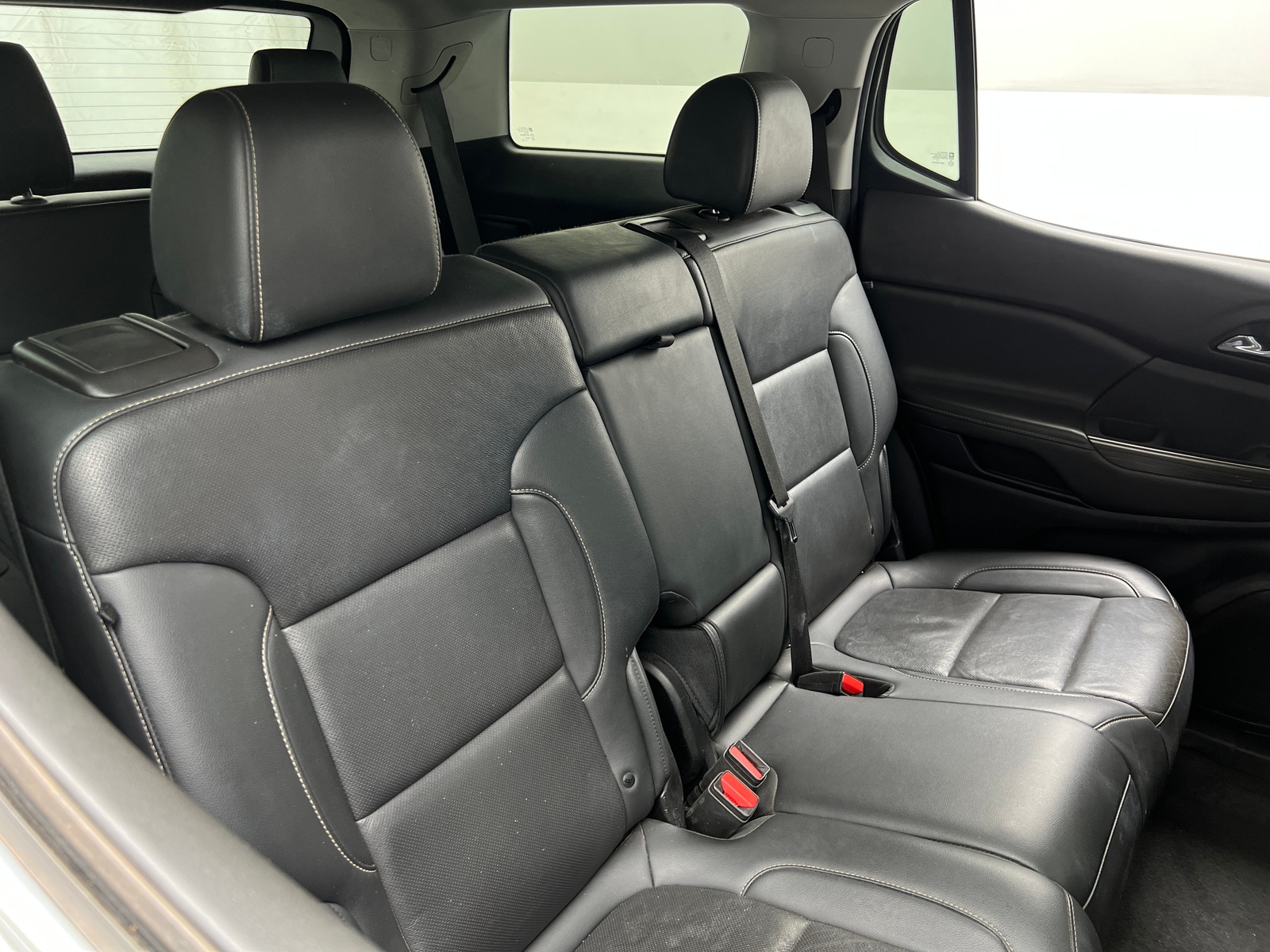 Thumbnail: 2023 GMC Acadia - 5