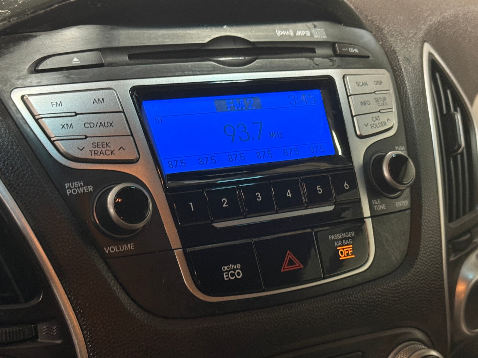 Thumbnail: 2013 Hyundai Tucson - 4