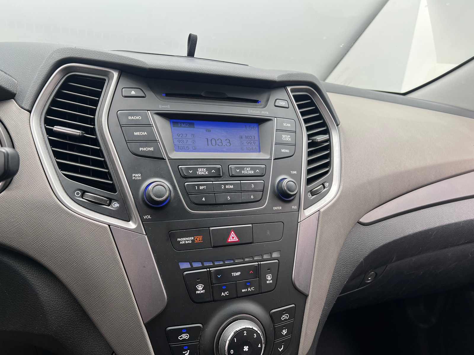 Thumbnail: 2013 Hyundai Santa Fe - 4