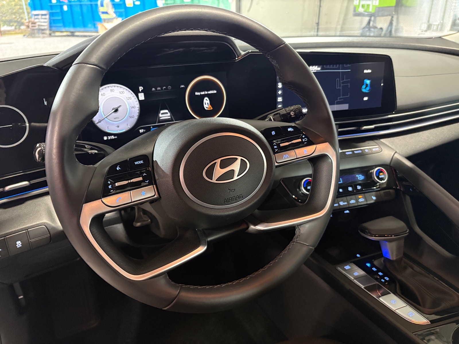 Thumbnail: 2025 Hyundai Elantra - 5