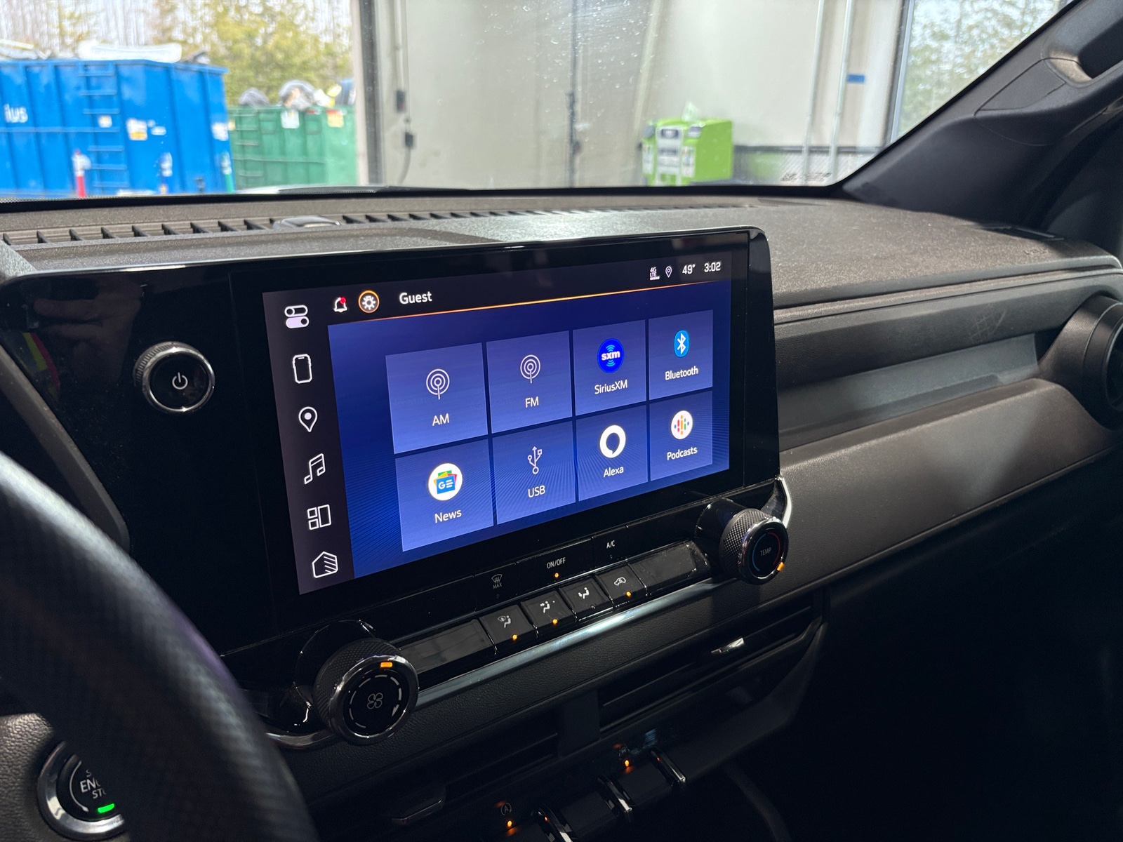 Thumbnail: 2023 Chevrolet Colorado - 4