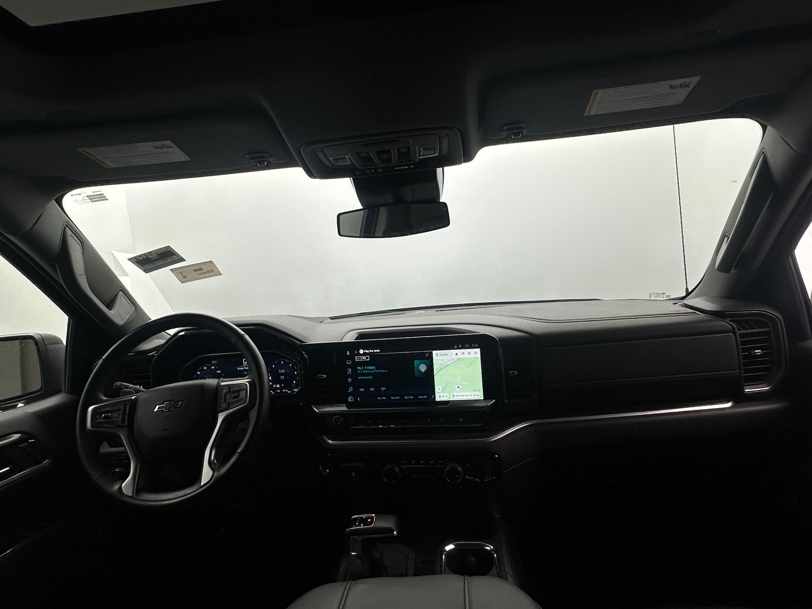 Thumbnail: 2025 Chevrolet Silverado 1500 - 2