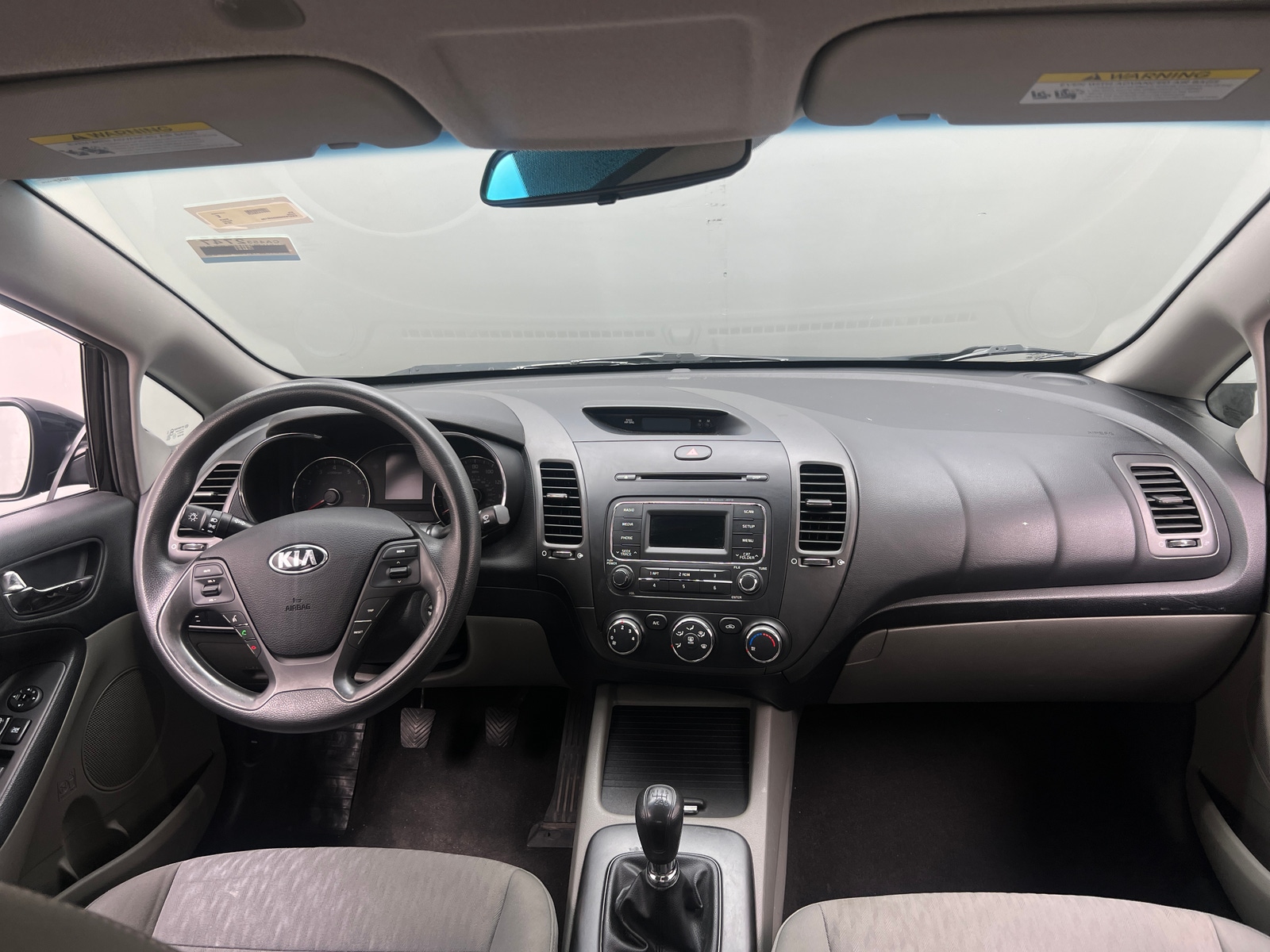 Thumbnail: 2016 Kia Forte - 3