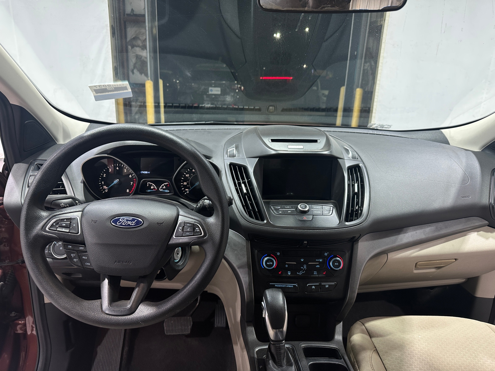 Thumbnail: 2018 Ford Escape - 3