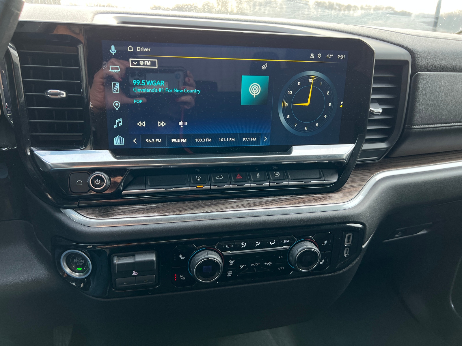 Thumbnail: 2025 Chevrolet Silverado 2500 - 4