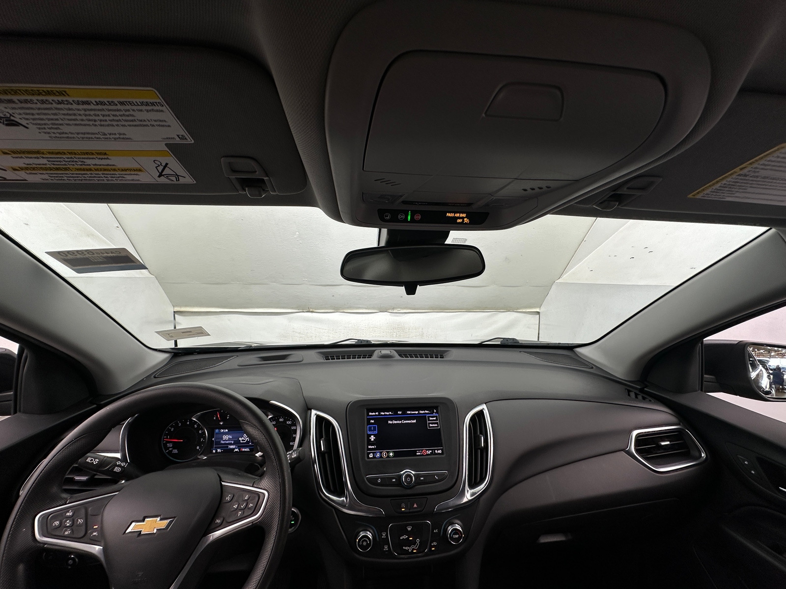 Thumbnail: 2022 Chevrolet Equinox - 3