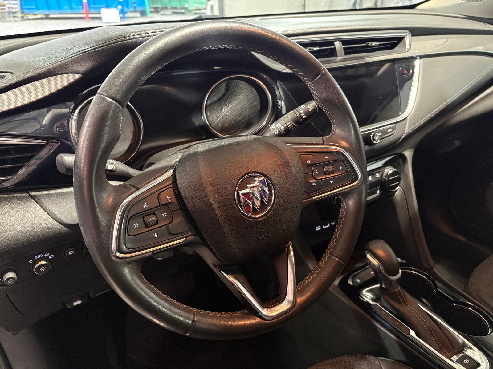 Thumbnail: 2022 Buick Encore GX - 4