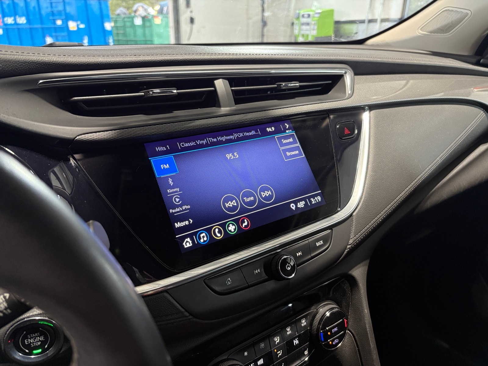 Thumbnail: 2022 Buick Encore GX - 3