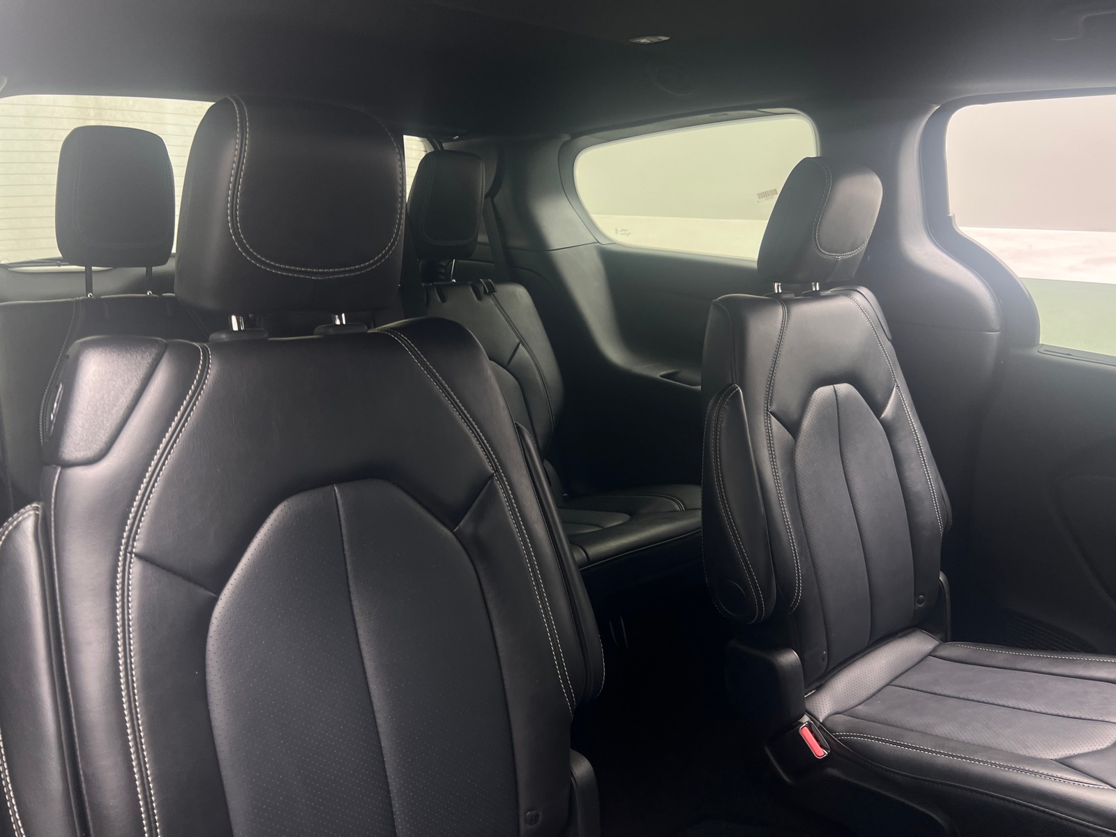 Thumbnail: 2025 Chrysler Pacifica - 5