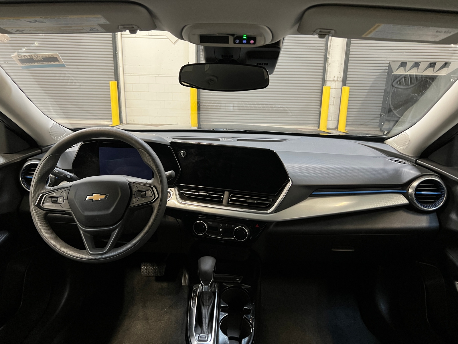 Thumbnail: 2025 Chevrolet Trax - 3