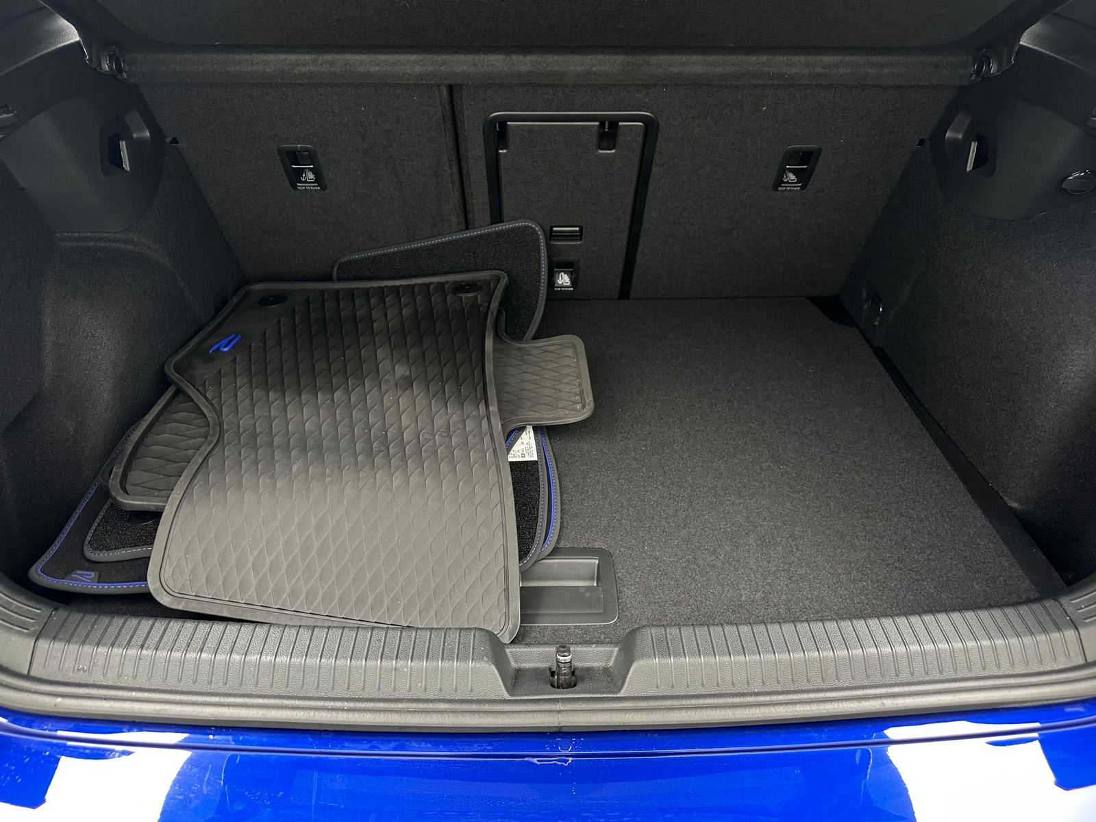 Thumbnail: 2024 Volkswagen Golf - 6