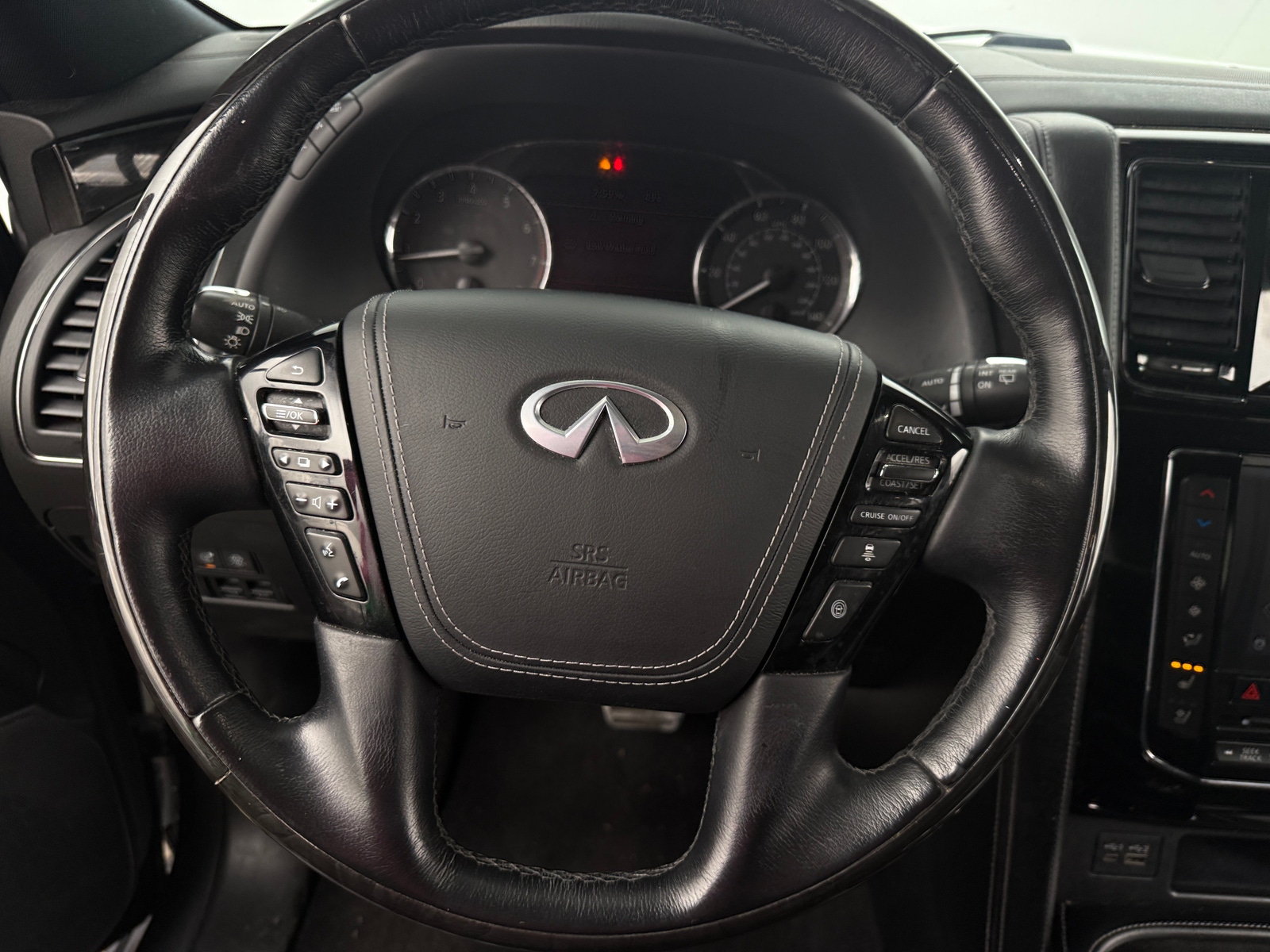 Thumbnail: 2021 INFINITI QX80 - 4