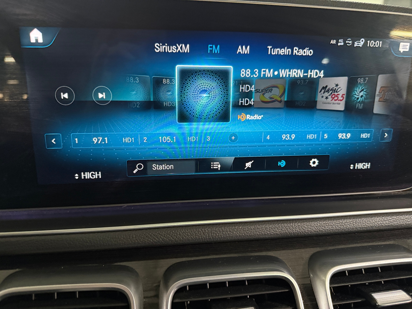 Thumbnail: 2020 Mercedes-Benz GLE - 3