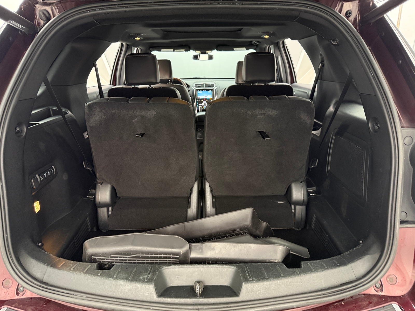 Thumbnail: 2018 Ford Explorer - 6