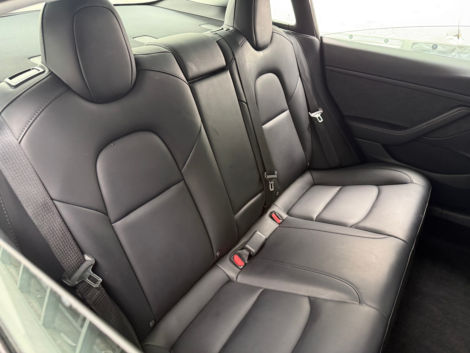 Thumbnail: 2022 Tesla Model 3 - 5