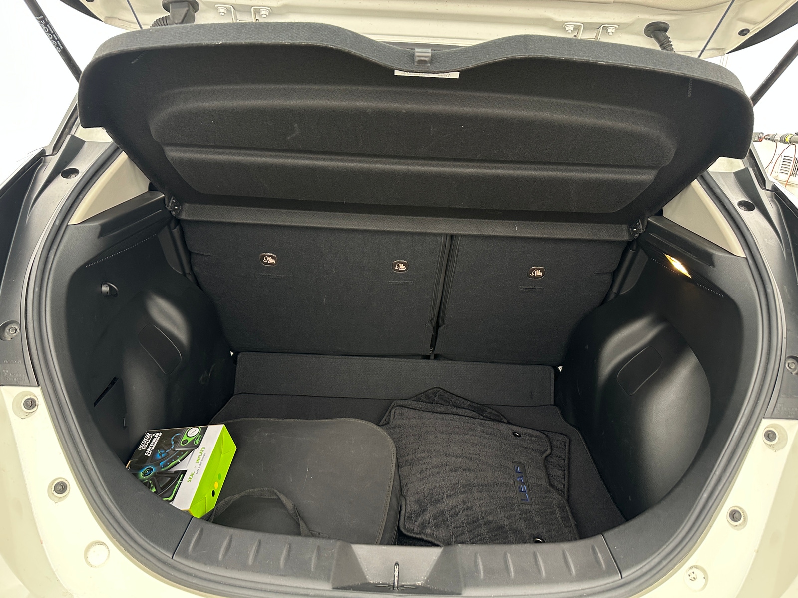 Thumbnail: 2023 Nissan Leaf - 7