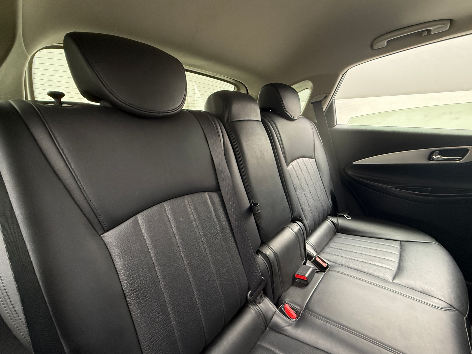 Thumbnail: 2017 INFINITI QX50 - 5