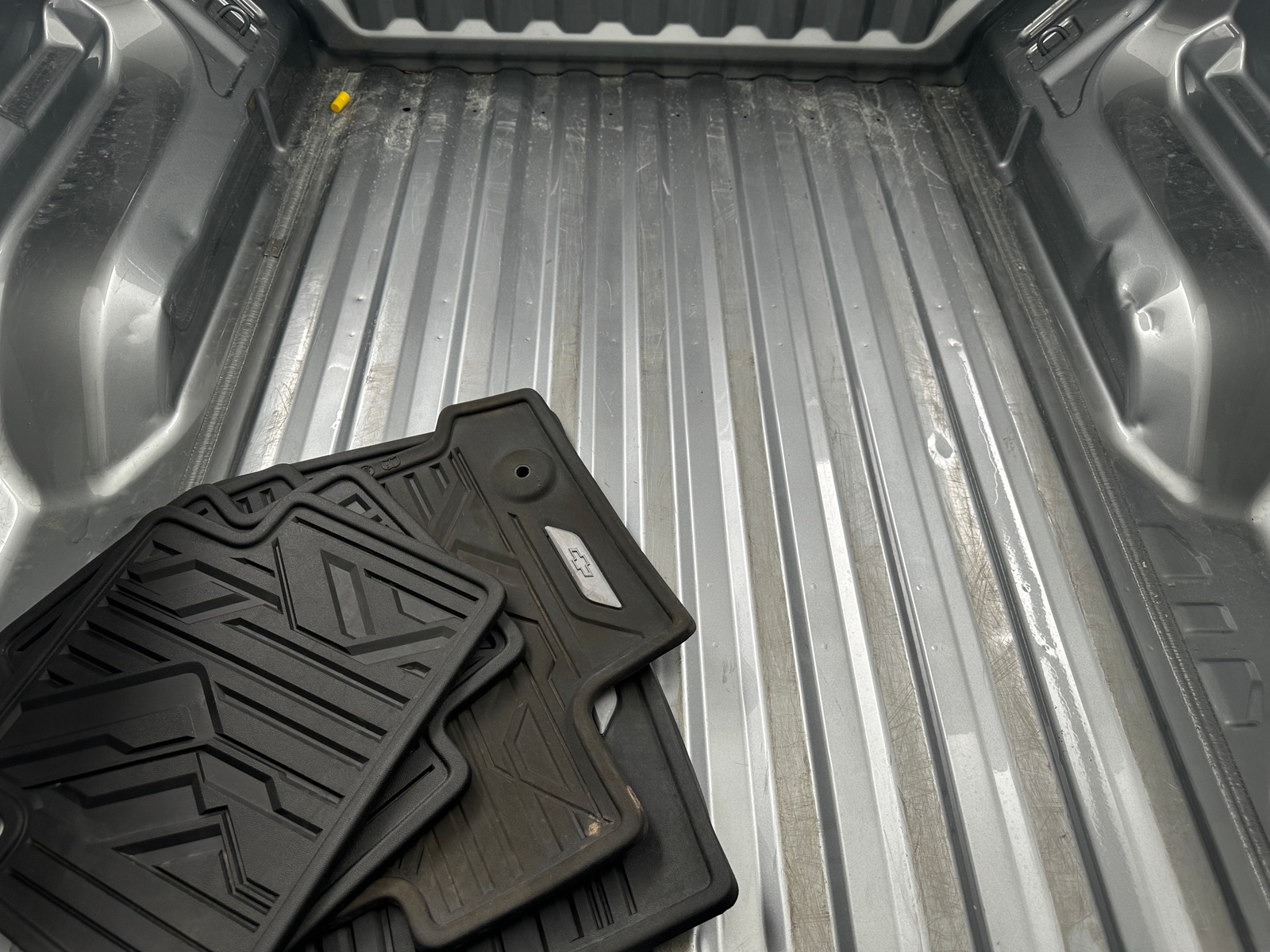 Thumbnail: 2024 Chevrolet Colorado - 7