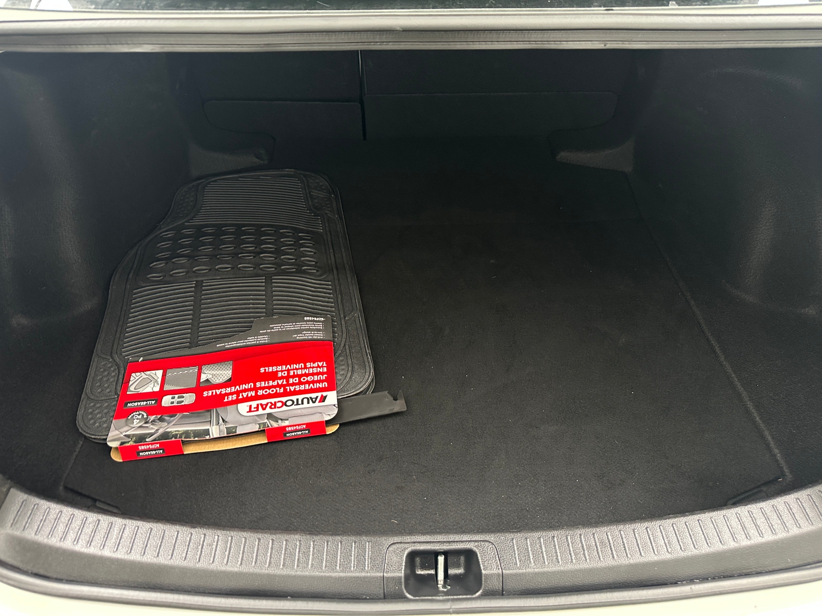 Thumbnail: 2024 Toyota Corolla - 7